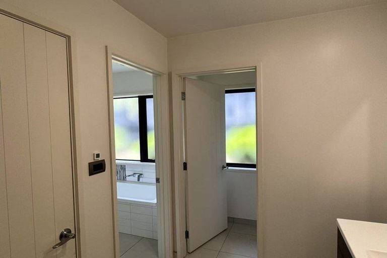 Photo of property in 8 Harris Drive, Silverdale, 0932