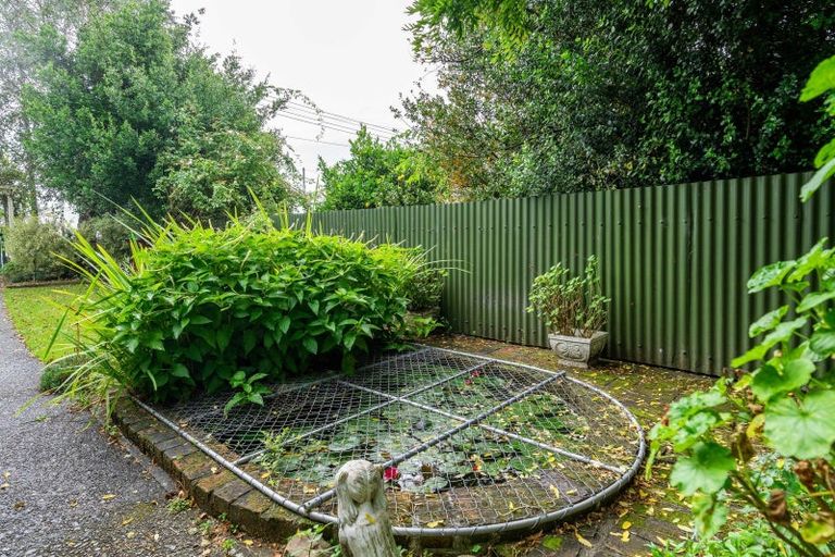 Photo of property in 103 Pembroke Street, Carterton, 5713