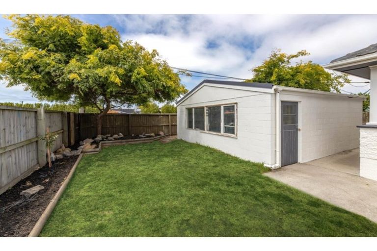 Photo of property in 433 Bower Avenue, Parklands, Christchurch, 8083
