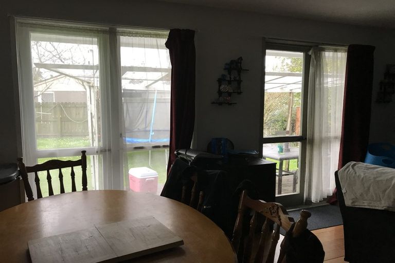 Photo of property in 42 Hamilton Drive, Waiuku, 2123