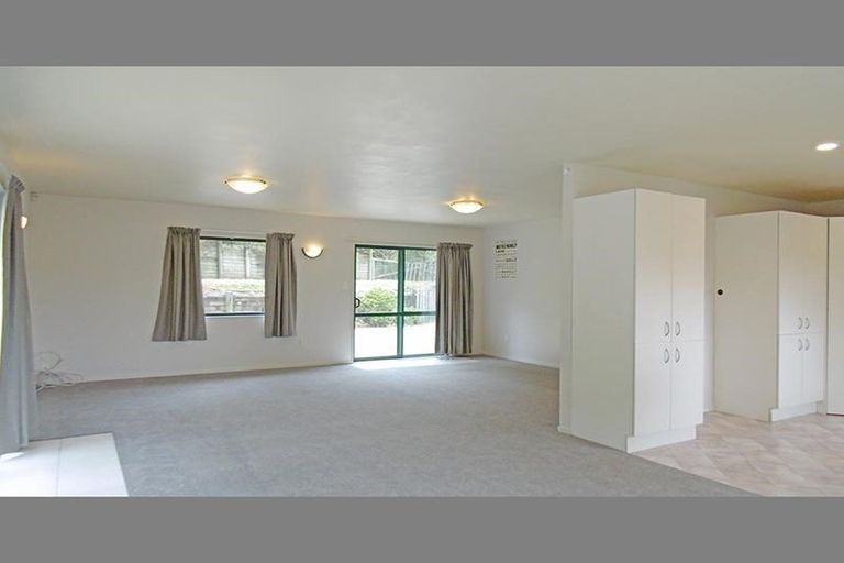 Photo of property in 12b Wicklam Lane, Greenhithe, Auckland, 0632