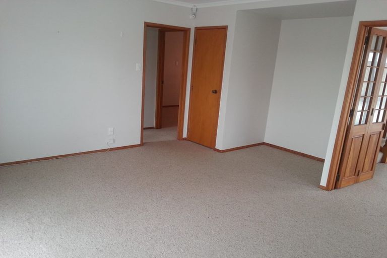 Photo of property in 2/9 Richard Avenue, Bucklands Beach, Auckland, 2014