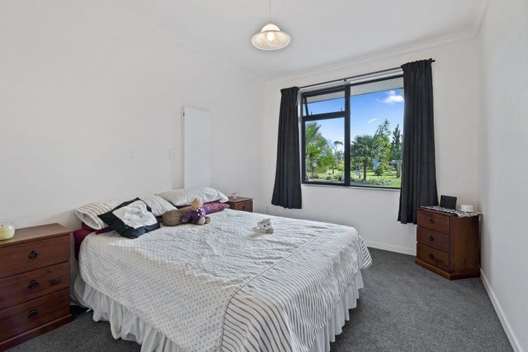 Photo of property in 420 Foxton Shannon Road, Foxton, 4893