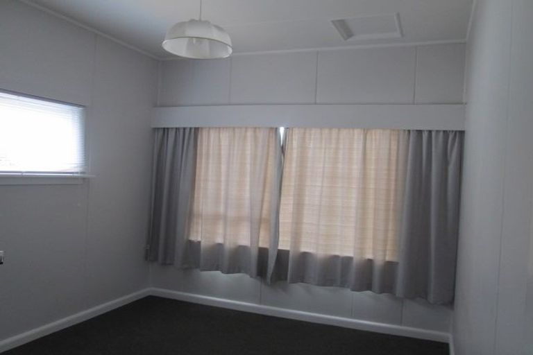 Photo of property in 67 Marine Parade, Paraparaumu Beach, Paraparaumu, 5032