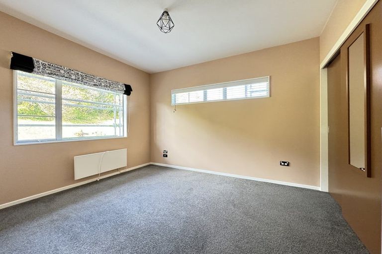 Photo of property in Monterey Apartments, 21/232 Middleton Road, Glenside, Wellington, 6037