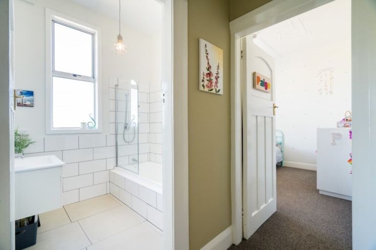 Photo of property in 15 Oakland Street, Andersons Bay, Dunedin, 9013