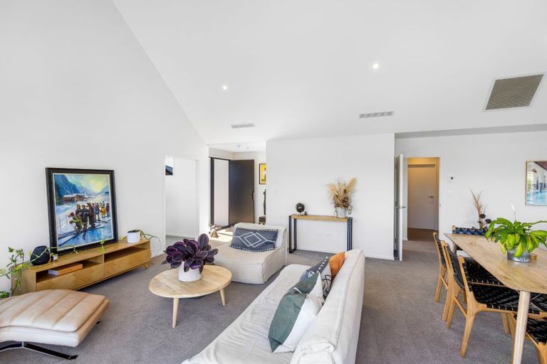 Photo of property in 12 Timara Crescent, Marshland, Christchurch, 8083