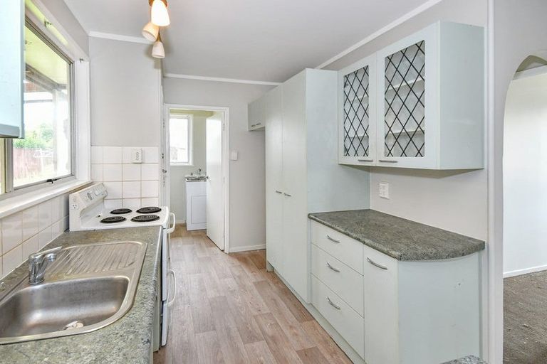 Photo of property in 9 Selsey Lane, Manurewa, Auckland, 2102