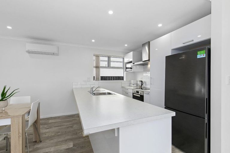 Photo of property in 55c Durham Crescent, Fairfield, Lower Hutt, 5011