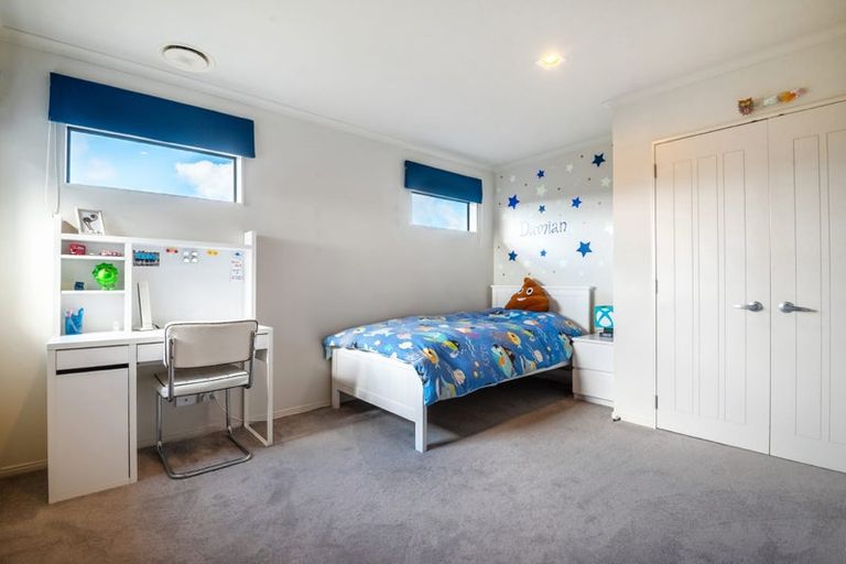 Photo of property in 31 Oakway Drive, Schnapper Rock, Auckland, 0632