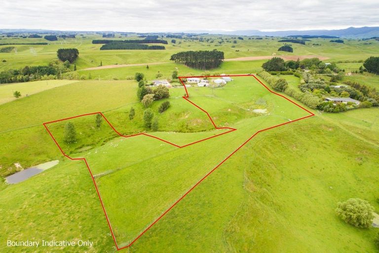 Photo of property in 828 Colyton Road, Bunnythorpe, Feilding, 4775