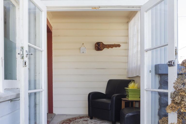 Photo of property in 16 Foyle Street, Oamaru North, Oamaru, 9400