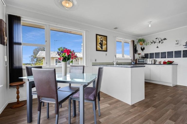 Photo of property in 7 Jillian Drive, Ranui, Auckland, 0612