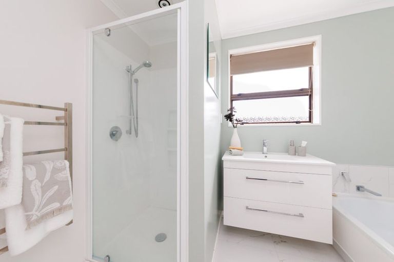 Photo of property in 9 Huhana Court, Hokowhitu, Palmerston North, 4410