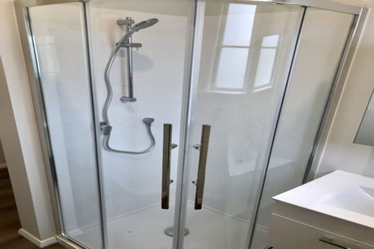 Photo of property in 223 Naenae Road, Naenae, Lower Hutt, 5011