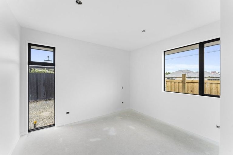 Photo of property in 214a Bower Avenue, North New Brighton, Christchurch, 8083