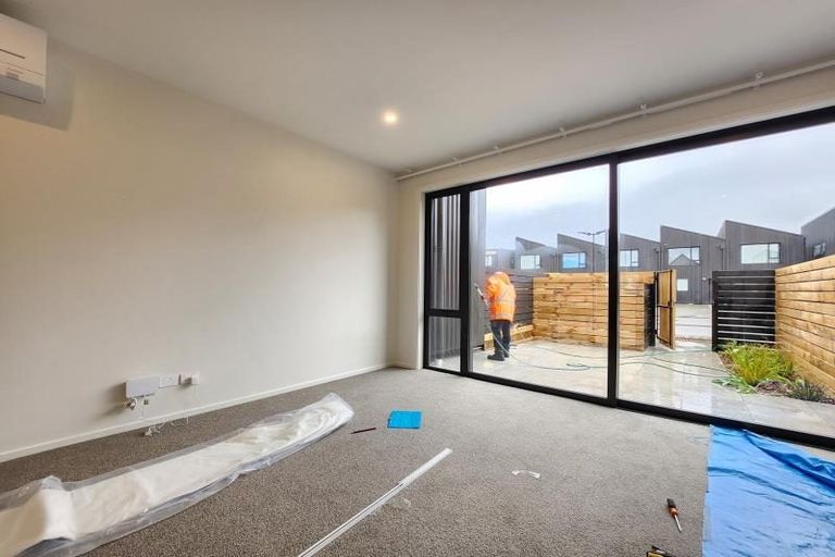 Photo of property in 17b Cuba Street, Petone, Lower Hutt, 5012
