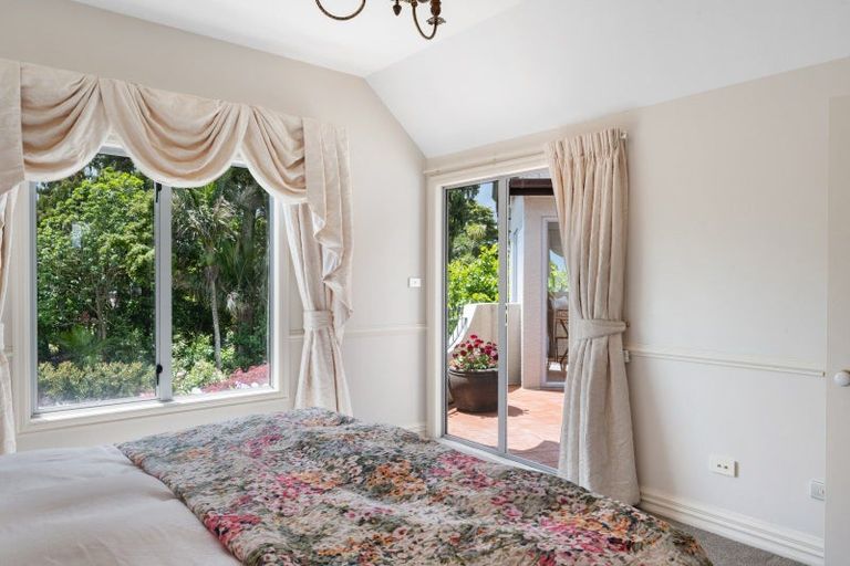 Photo of property in 33 Seymour Road, Mellons Bay, Auckland, 2014