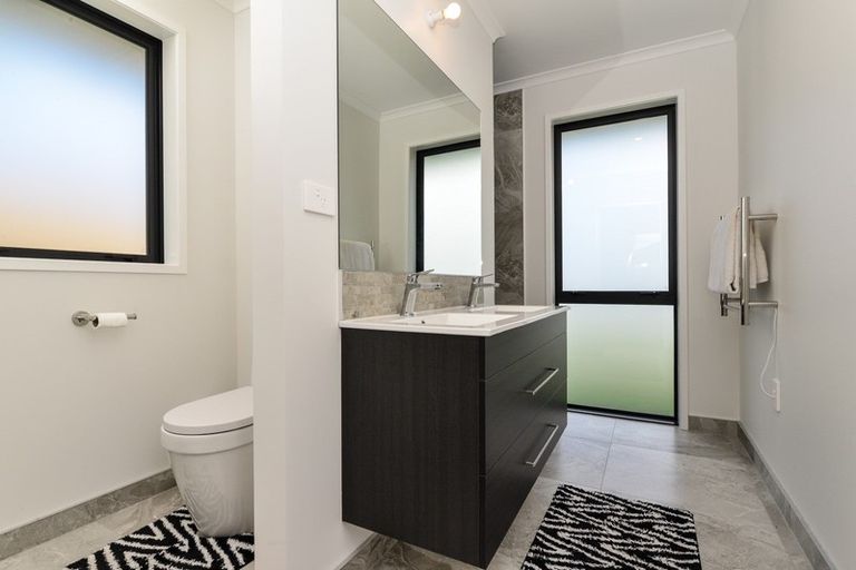 Photo of property in 2 The Meadows Drive, Flagstaff, Hamilton, 3210