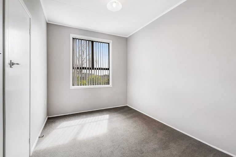 Photo of property in 40 Awaroa Road, Helensville, 0800