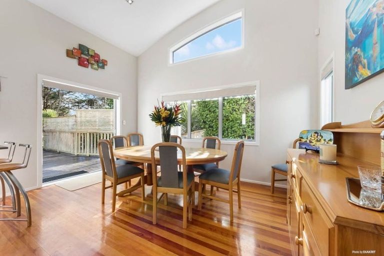Photo of property in 203a Titirangi Road, Titirangi, Auckland, 0604