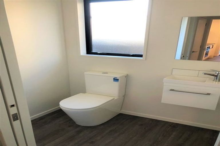 Photo of property in 4/49 Olliviers Road, Phillipstown, Christchurch, 8011