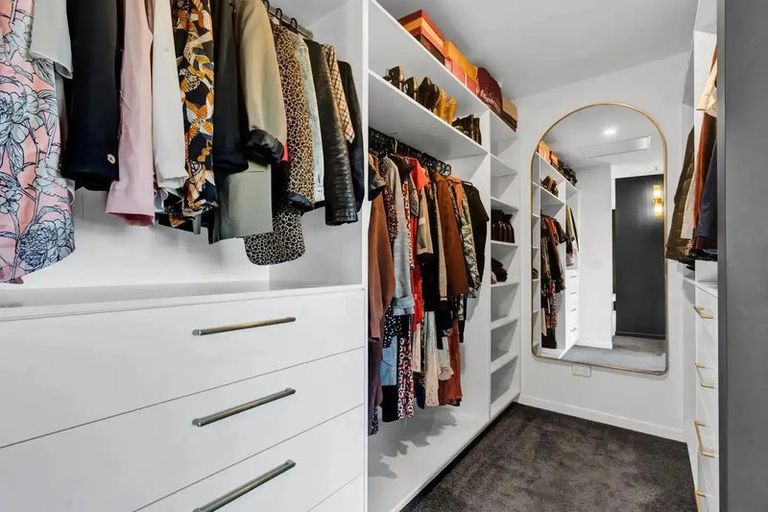 Photo of property in 7 Te Ara Karoiroa Road, Hurford, New Plymouth, 4374