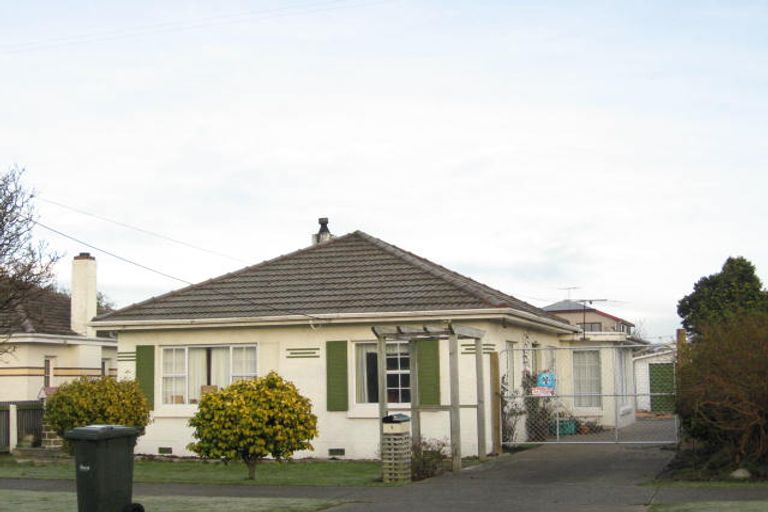 Photo of property in 9 York Street, Strathern, Invercargill, 9812