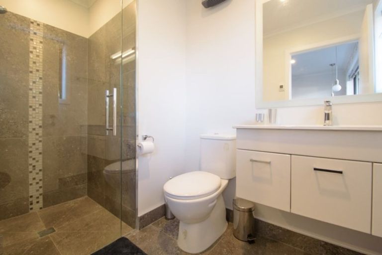 Photo of property in 18 Magnetic Place, Cromwell, 9310