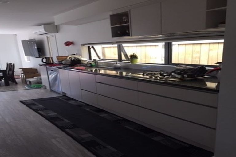 Photo of property in 7 Sophie Lane, Henderson, Auckland, 0612