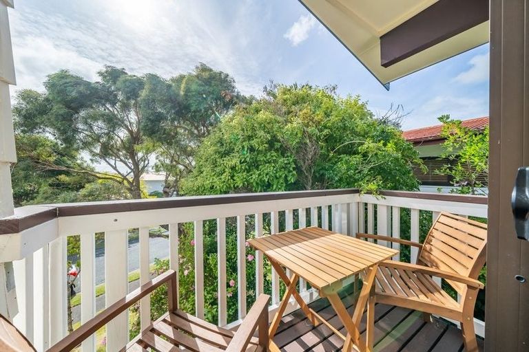 Photo of property in 12 Transom Close, Whitby, Porirua, 5024