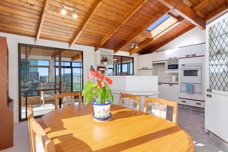 Photo of property in 49 Townhead Crescent, Bethlehem, Tauranga, 3110