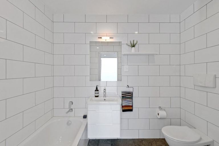 Photo of property in 21 Beveridge Street, Christchurch Central, Christchurch, 8013