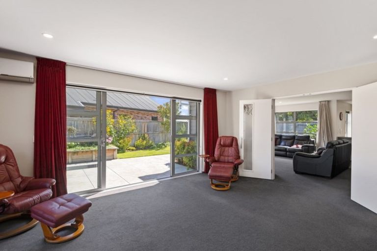 Photo of property in 3 Robinia Mews, Rangiora, 7400