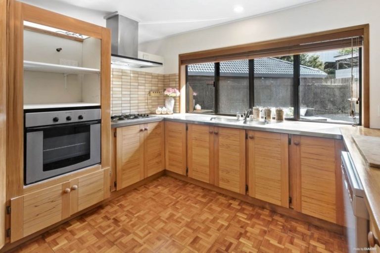 Photo of property in 10 Dunkerron Avenue, Epsom, Auckland, 1051