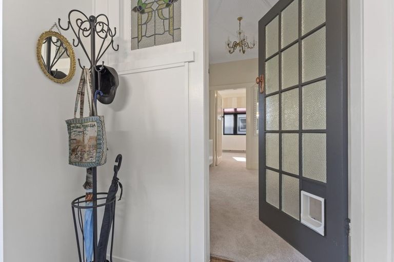 Photo of property in 39 Wallace Place, Westown, New Plymouth, 4310