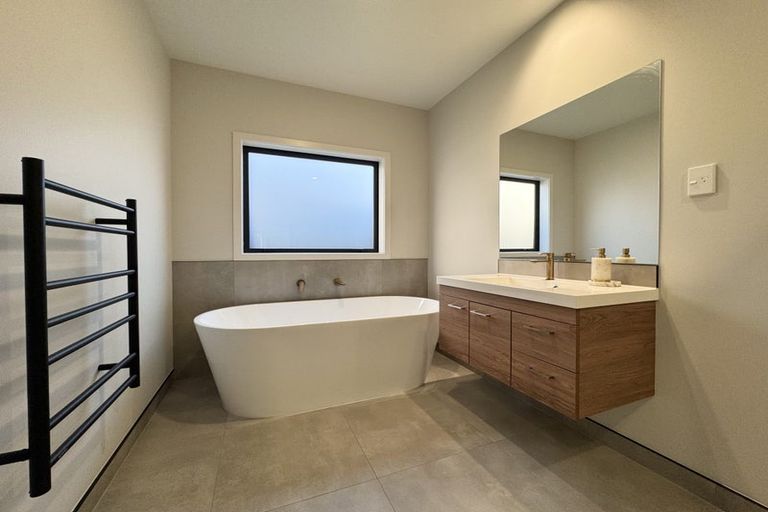 Photo of property in 35 Earp Crescent, Chartwell, Hamilton, 3210