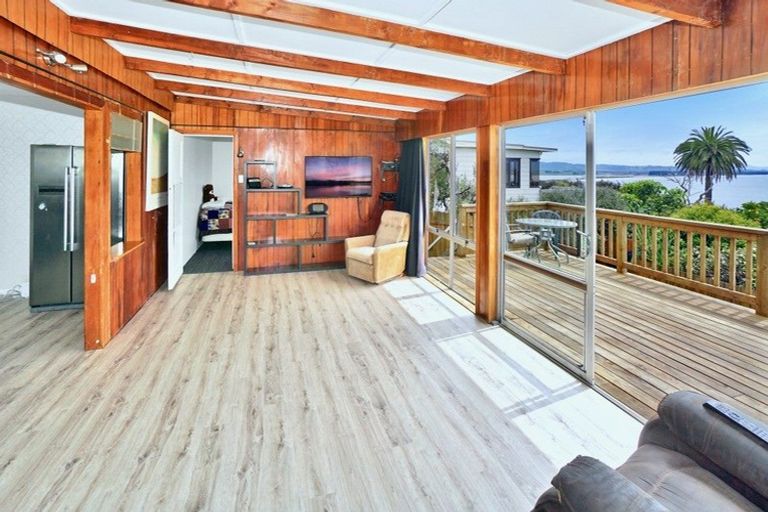 Photo of property in 12 Williams Crescent, Maketu, Te Puke, 3189