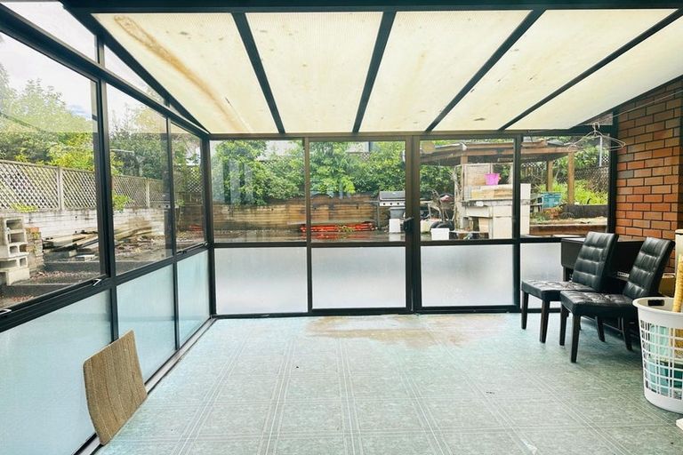 Photo of property in 3 Paulownia Place, Totara Heights, Auckland, 2105