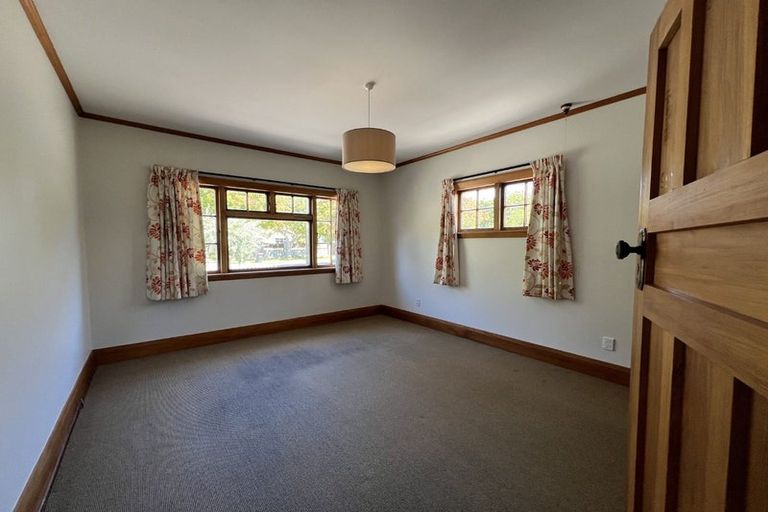Photo of property in 12 Kensington Avenue, Mairehau, Christchurch, 8013