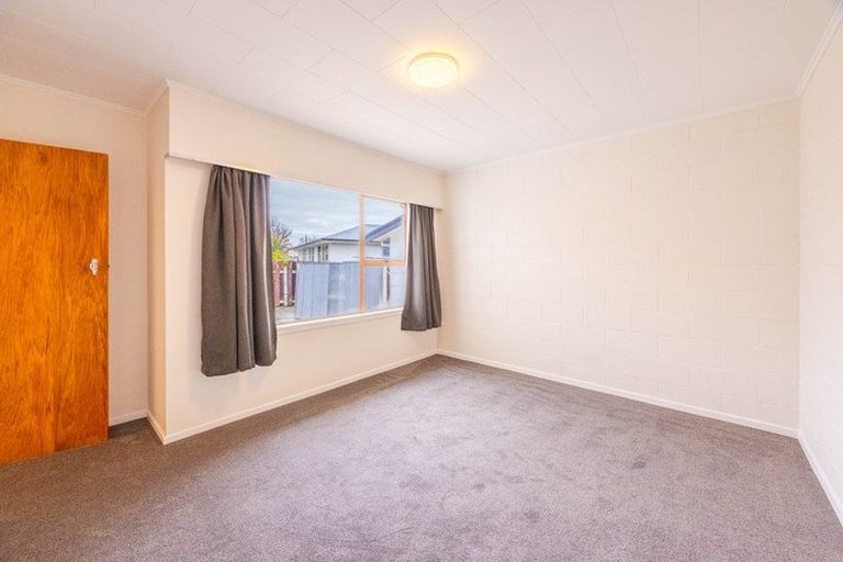 Photo of property in 2/17 Ranfurly Street, Tamatea, Napier, 4112