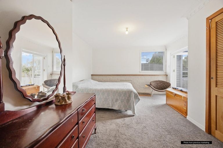 Photo of property in 1a Pleasant Road, Glen Eden, Auckland, 0602