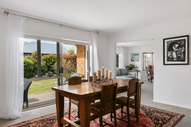 Photo of property in 5 Links View Drive, Omokoroa, 3114