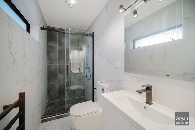 Photo of property in 4a Alicante Avenue, Hillpark, Auckland, 2102