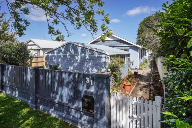 Photo of property in 31 Ayers Street, Rangiora, 7400
