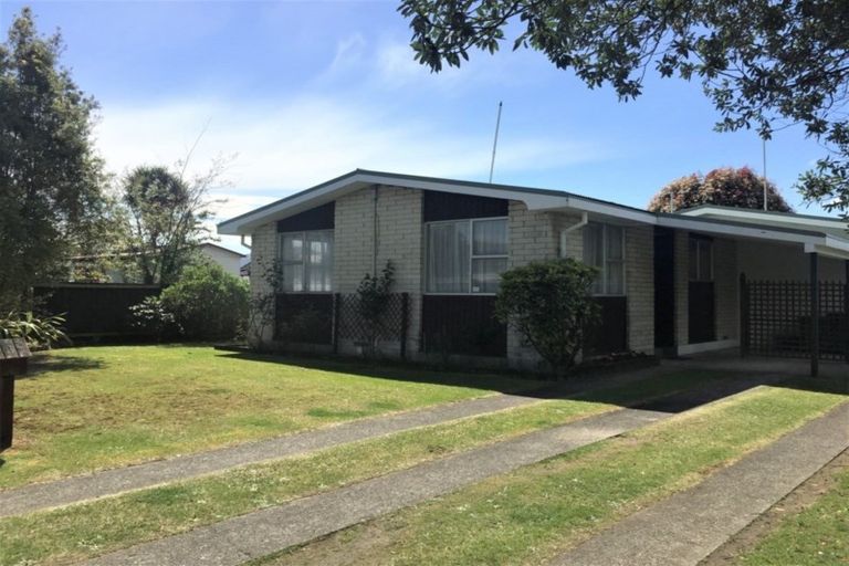 Photo of property in 8 Mckee Avenue, Fenton Park, Rotorua, 3010