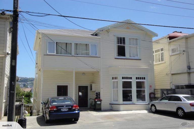 Photo of property in 4/112 Austin Street, Mount Victoria, Wellington, 6011