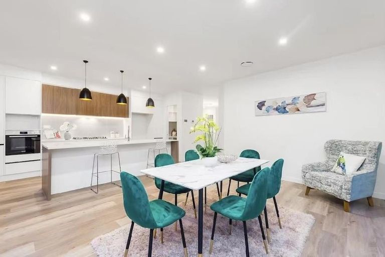 Photo of property in 34 Takurua Terrace, Orewa, 0931