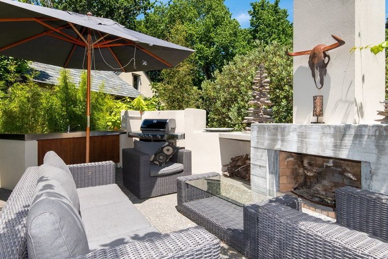 Photo of property in 124 Puketitiri Road, Poraiti, Napier, 4182