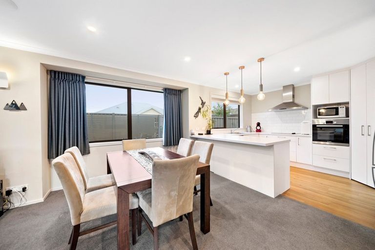 Photo of property in 78 Stratford Drive, Mount Pisa, Cromwell, 9383